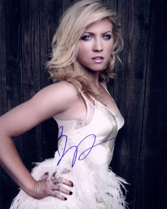Brittany Snow autograph