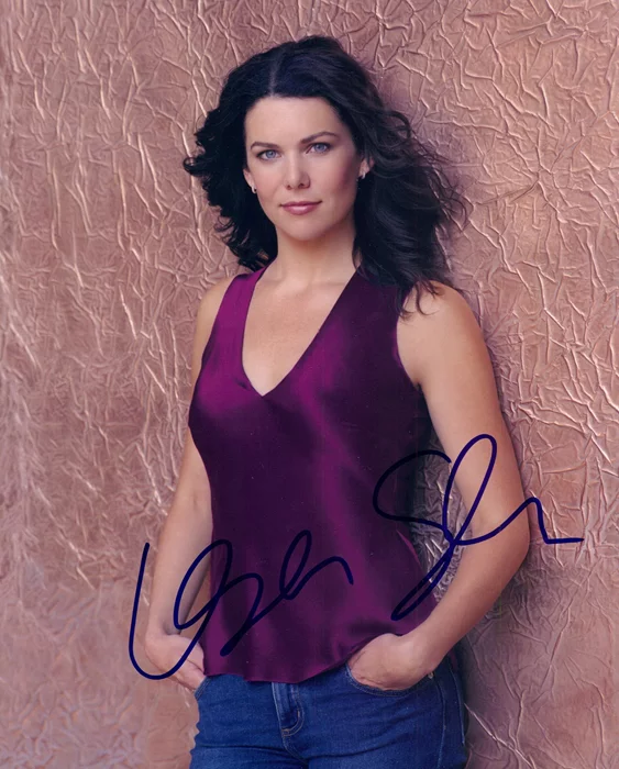 Lauren Graham autograph