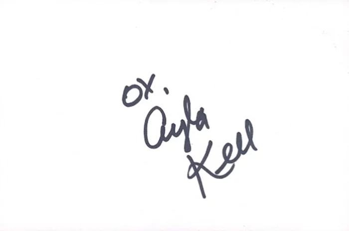 Ayla Kell autograph