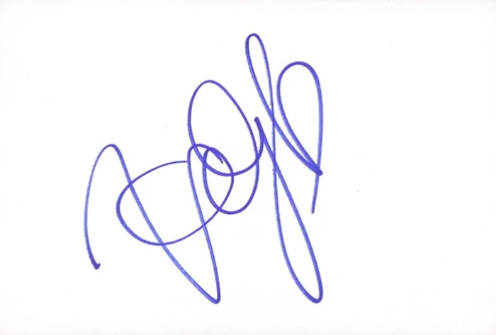Haley Ramm autograph