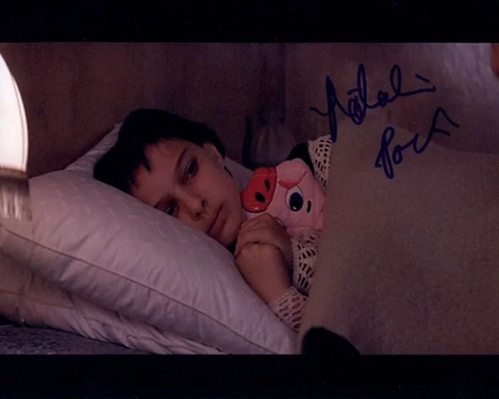 Natalie Portman autograph