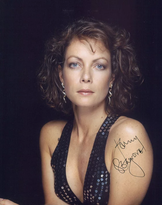 Jenny Seagrove autograph