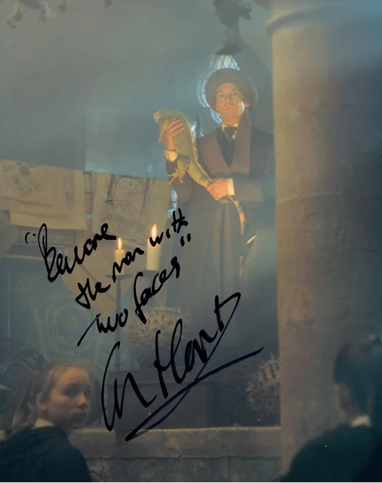 Ian Hart autograph