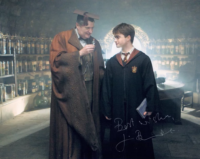 Jim Broadbent autograph