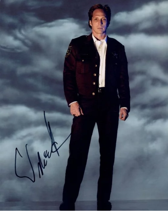 William Fichtner autograph