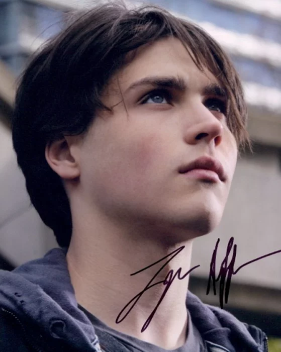Logan Huffman autograph