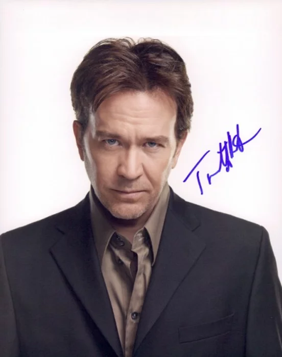 Timothy Hutton autograph