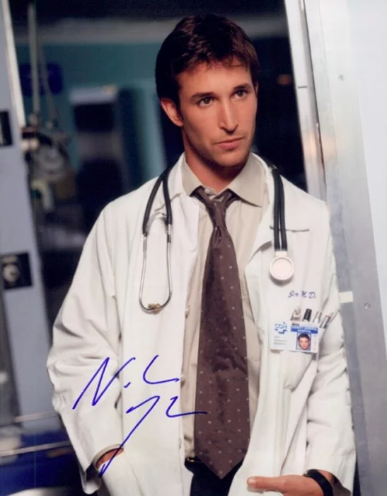 Noah Wyle autograph