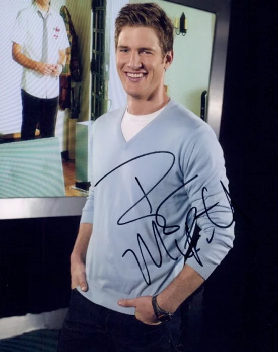 Ryan McPartlin autograph