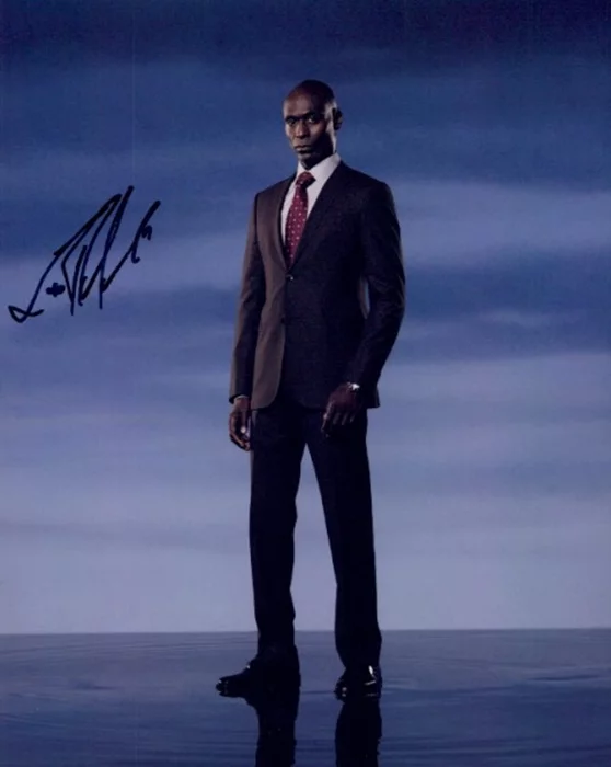 Lance Reddick autograph