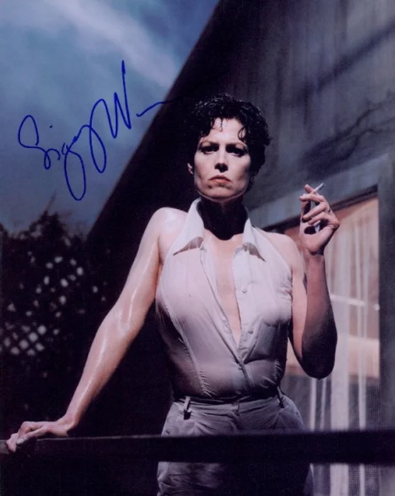 Sigourney Weaver autograph
