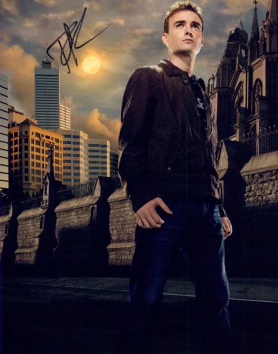 Robin Dunne autograph