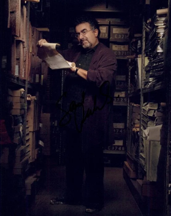 Saul Rubinek autograph