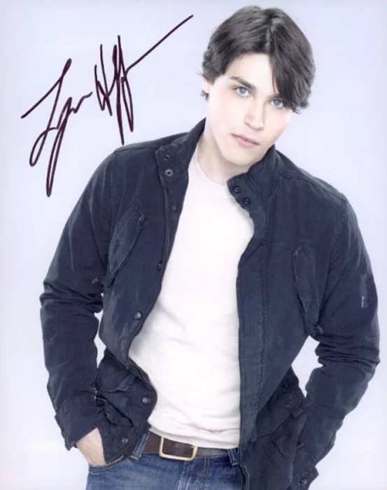 Logan Huffman autograph
