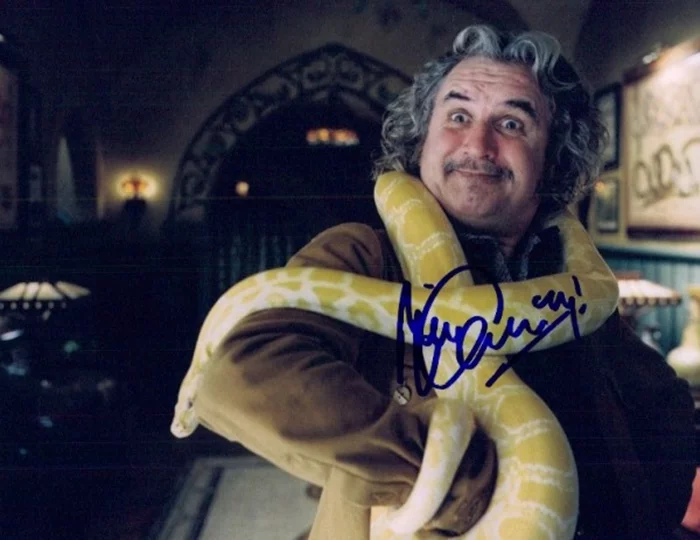 Billy Connolly autograph