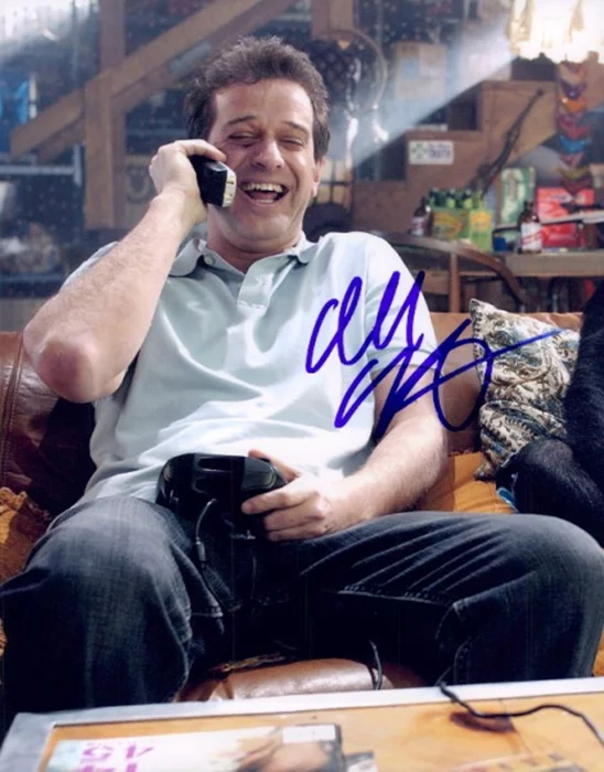 Allen Covert autograph
