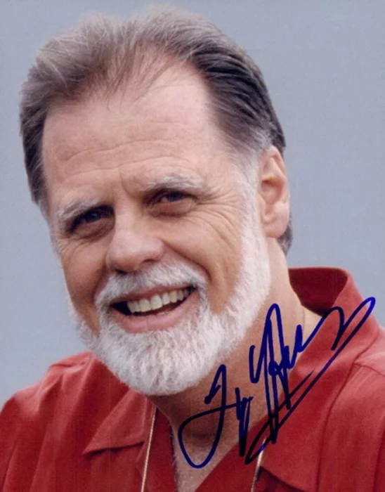Taylor Hackford autograph