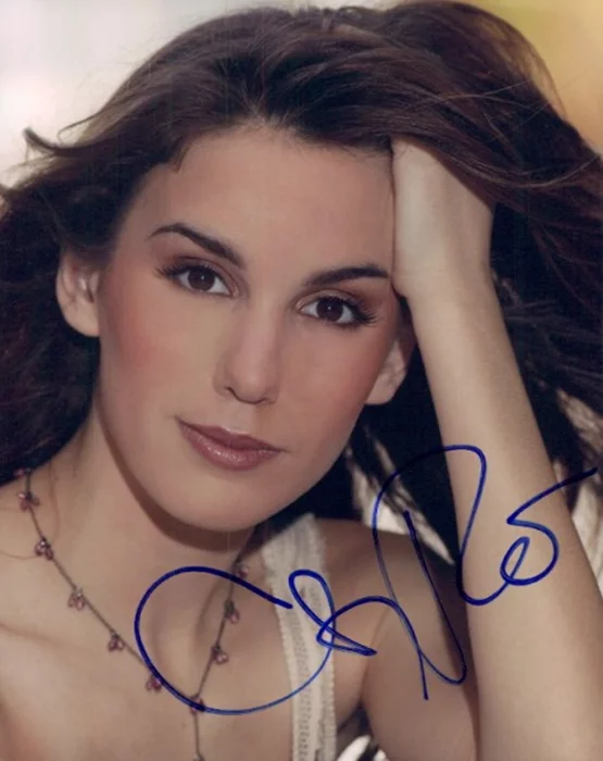 Christy Carlson Romano autograph