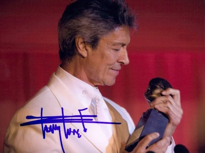 Tommy Tune autograph