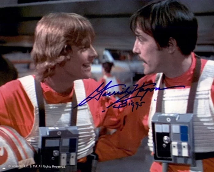 Garrick Hagon autograph