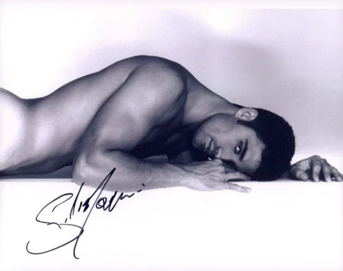 Gilles Marini autograph