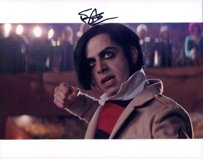 Satya Bhabha autograph