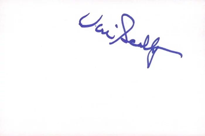 Vin Scully autograph