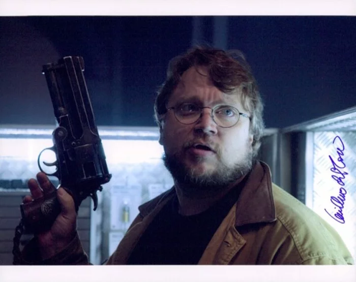 Guillermo del Toro autograph