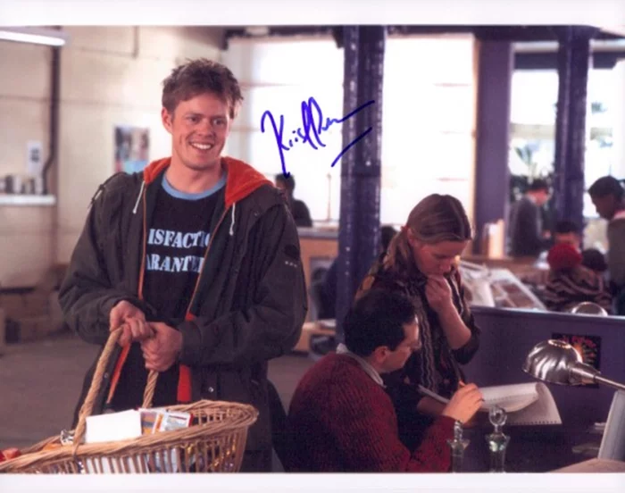 Kris Marshall autograph