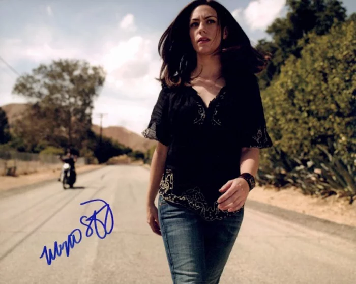 Maggie Siff autograph