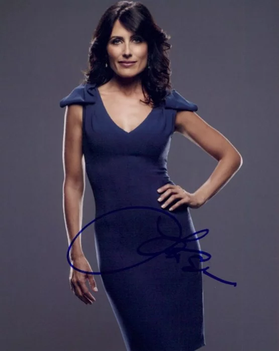 Lisa Edelstein autograph
