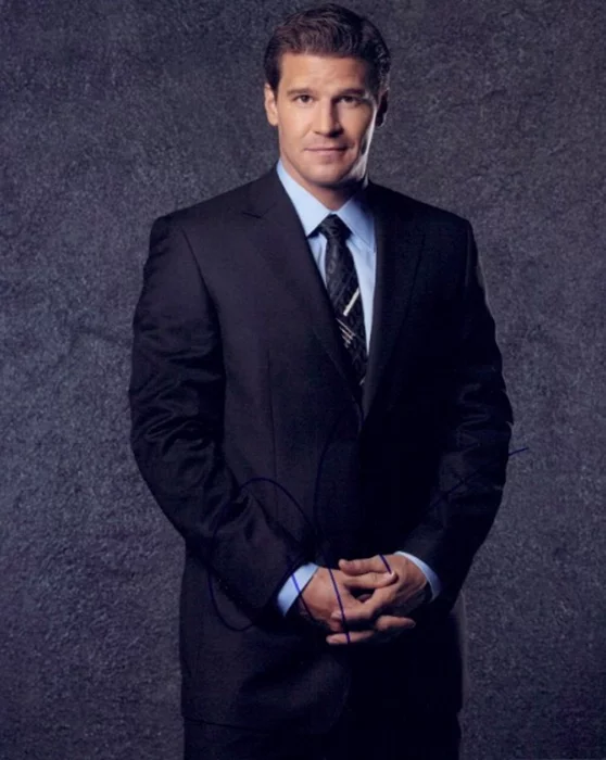 David Boreanaz autograph
