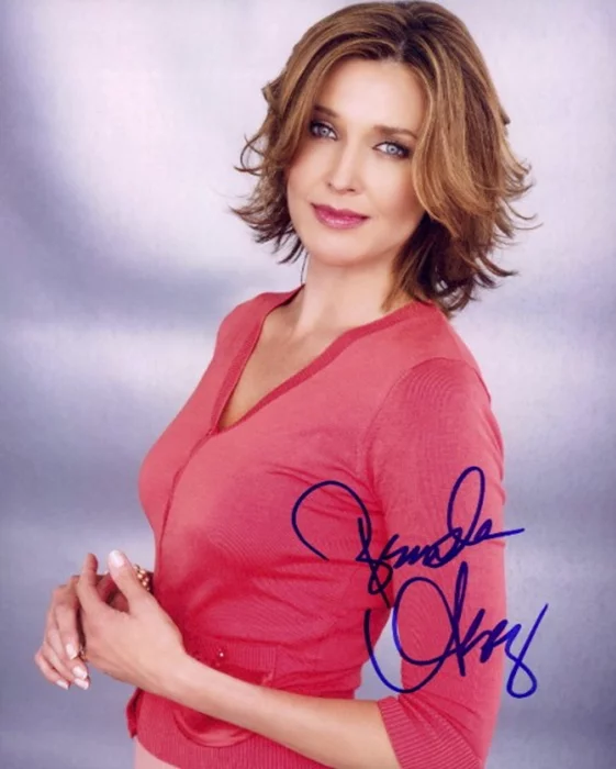 Brenda Strong autograph