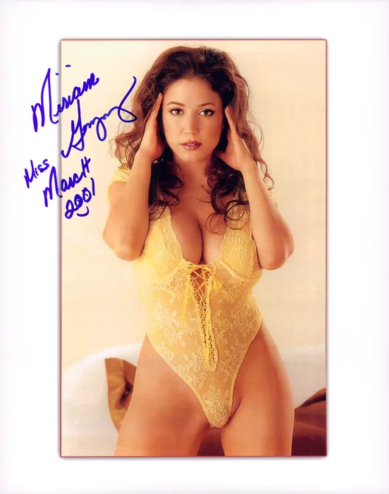 Miriam Gonzalez autograph