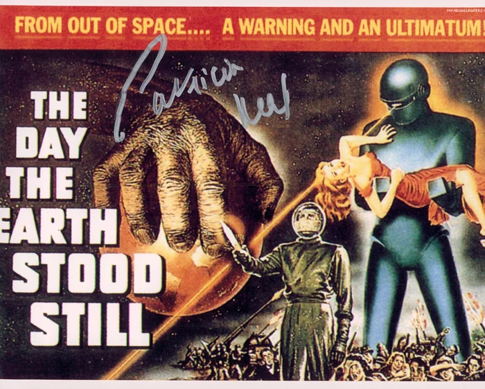 Patricia Neal autograph