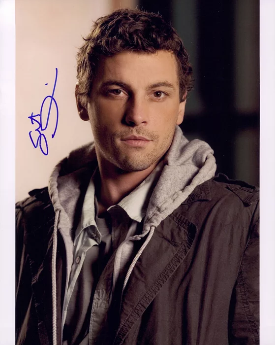 Skeet Ulrich autograph