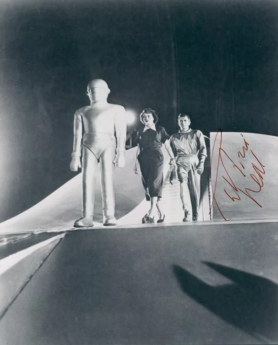 Patricia Neal autograph