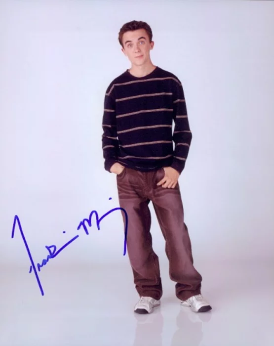 Frankie Muniz autograph