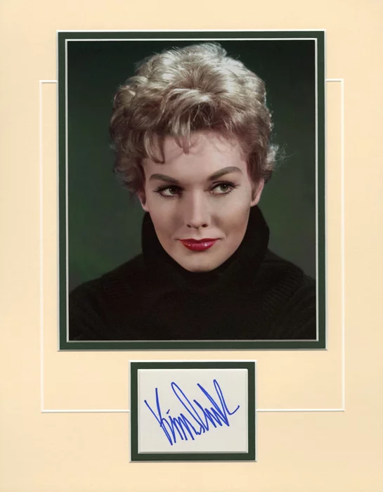 Kim Novak autograph