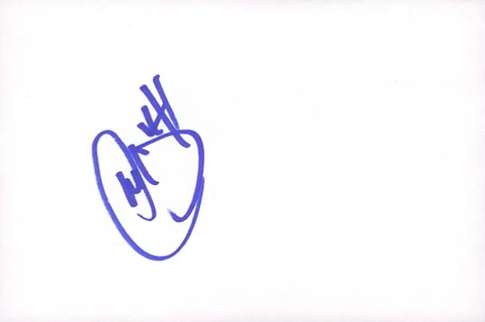 Chelsie Hightower autograph
