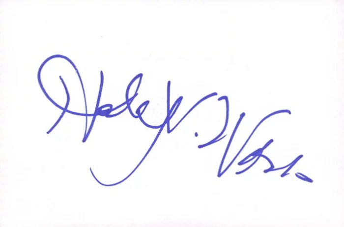 Haley Webb autograph