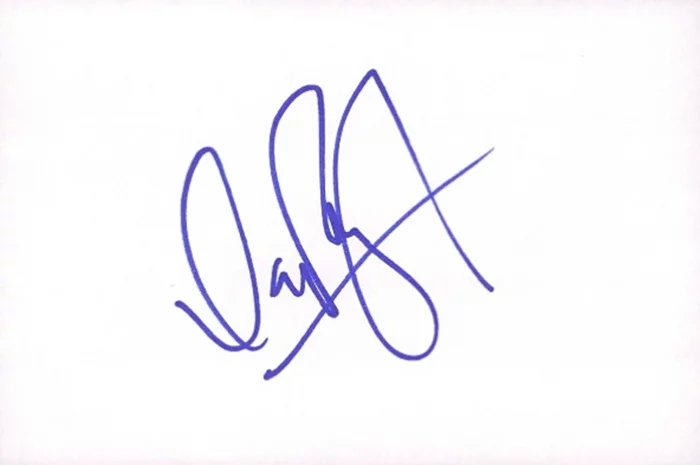 DeRay Davis autograph