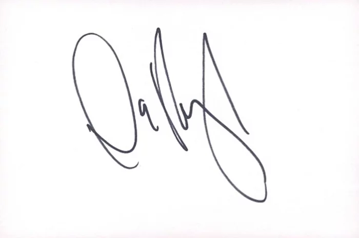DeRay Davis autograph