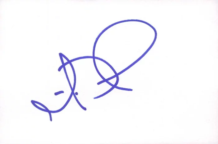 Matt Dallas autograph