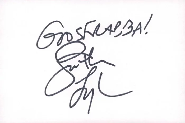 Jonathan Loughran autograph