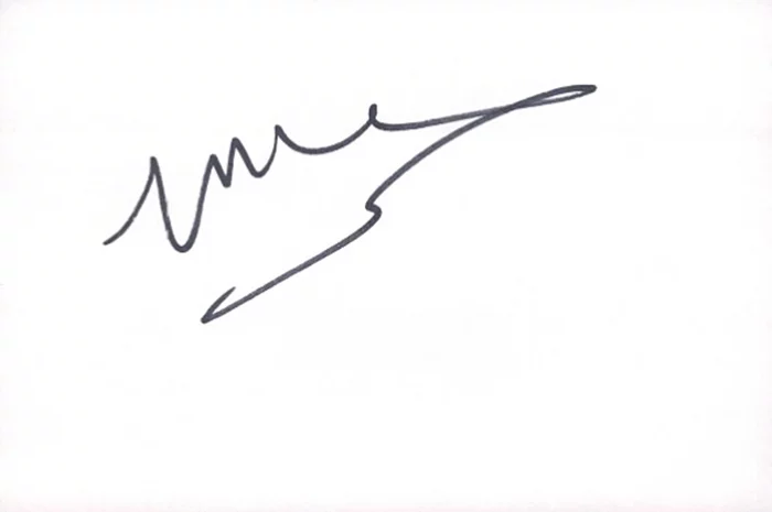 Mickey Madden autograph