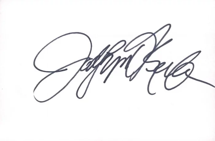 Jodi Lyn O'Keefe autograph