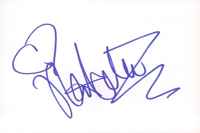 Natalie Raitano autograph
