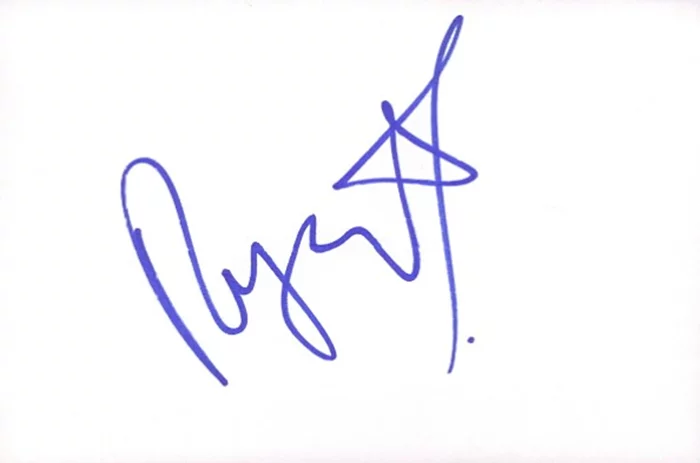 Ryan Starr autograph