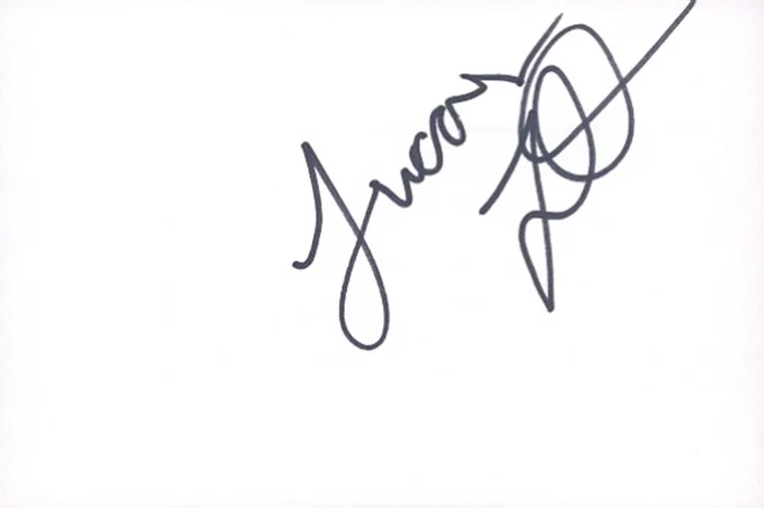 Lucas Till autograph